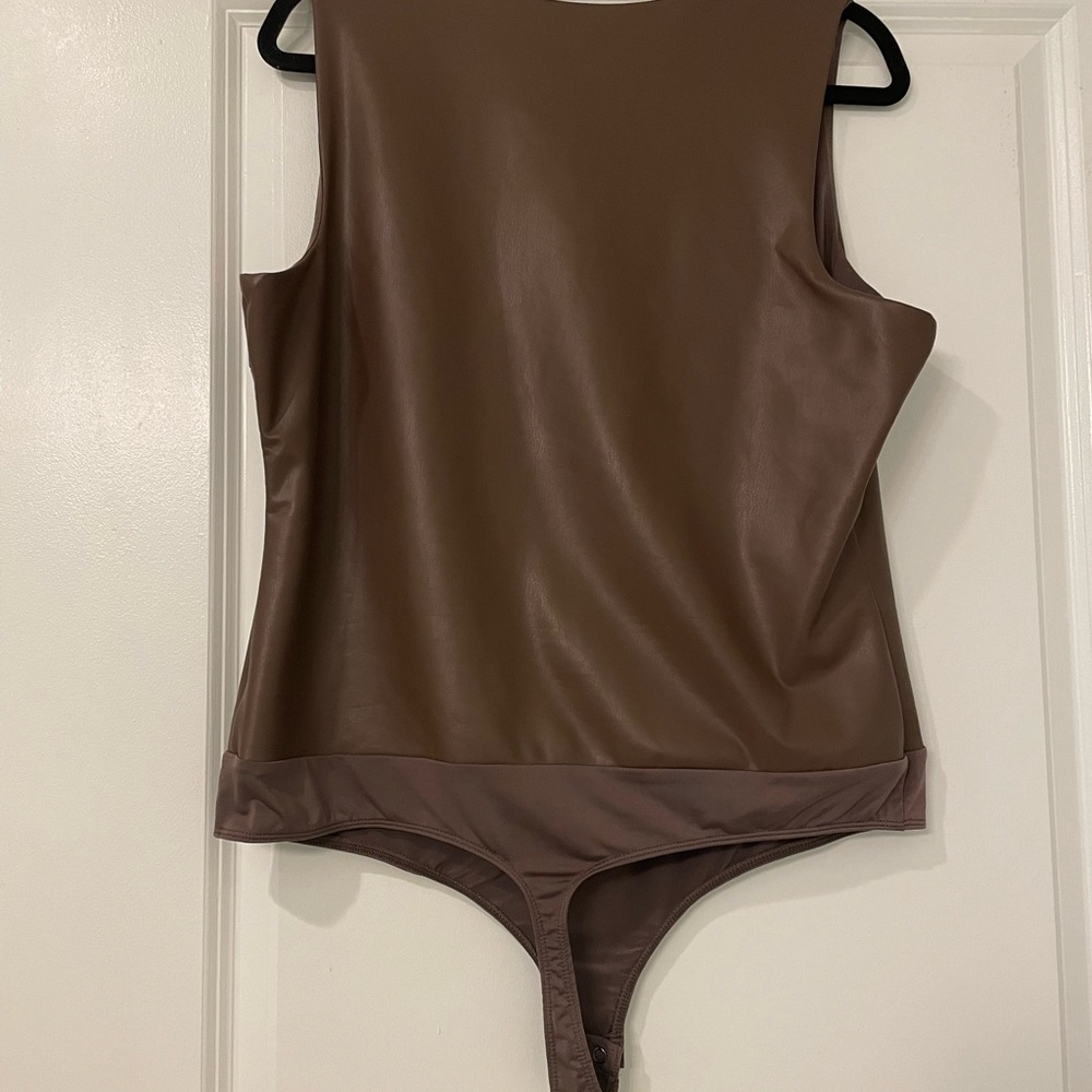 Express Body Contour Faux Leather bodysuit. - Picture 7 of 10